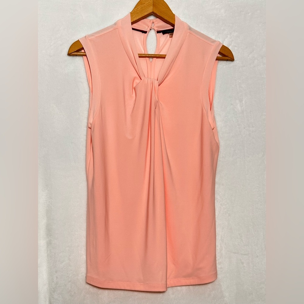 Tommy Hilfiger pink keyhole sleeve blouse medium